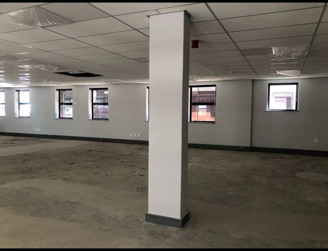 366M² OFFICE TO LET IN WAVERLEY